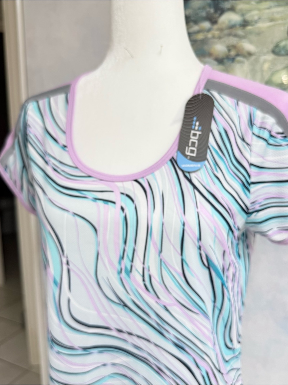 NWT BCG Ladies L Multi Colored Cap Sleeve Tee, Great For Working Out or Casual